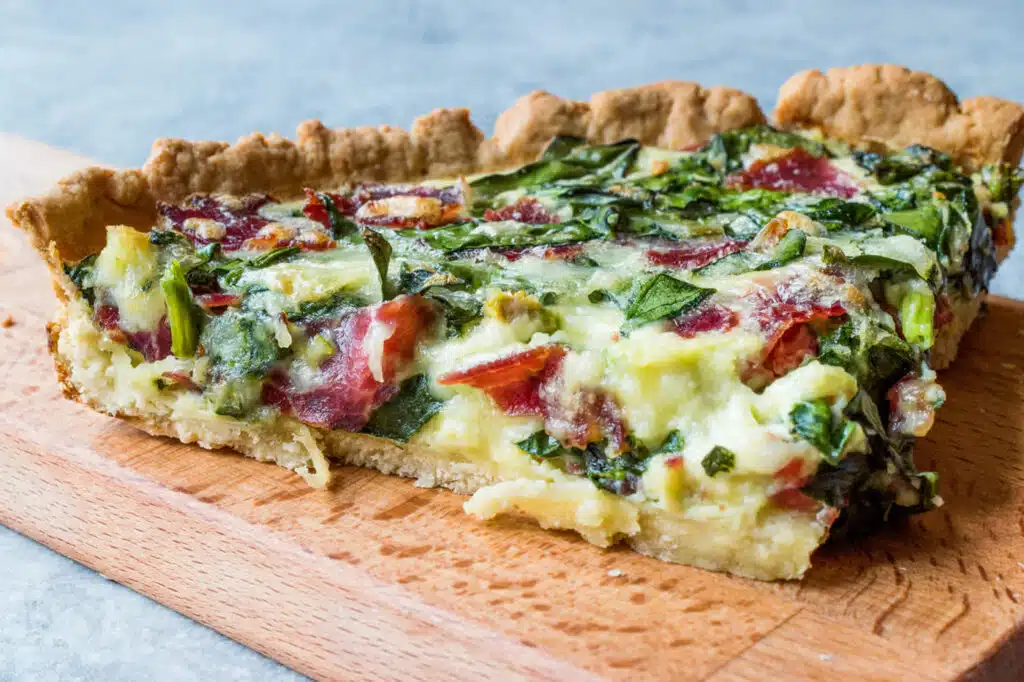 Quiche aux épinards-blettes lardon et fromage