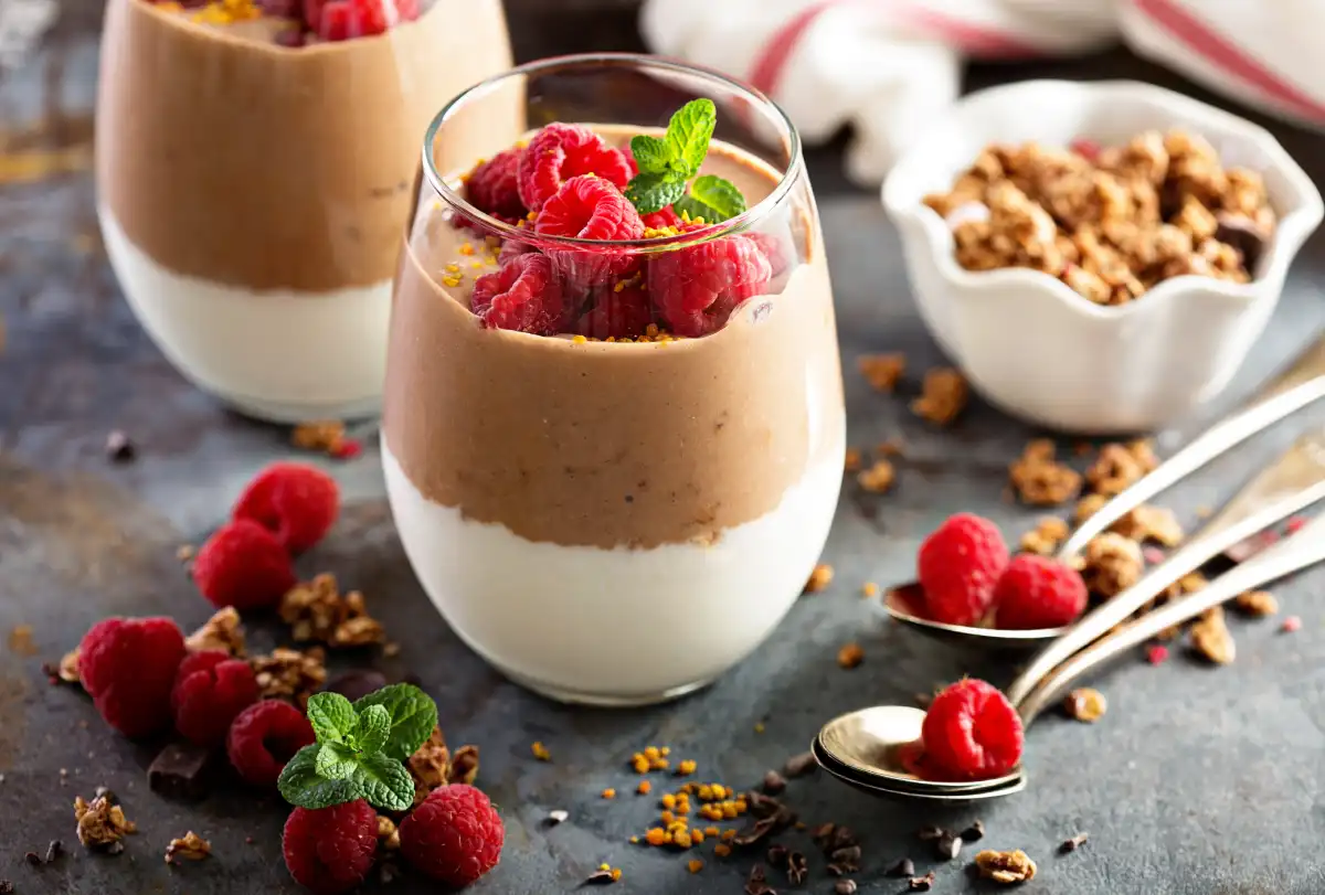 Mousse au Chocolat aux Framboises